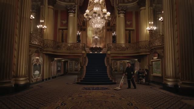 Taylor Swift - The Fate Of Ophelia, смотреть музыкальный клип в хорошем качестве