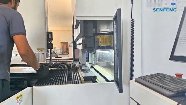 Демонстрация изгиба