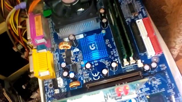 Собираю Celeron 1GHz Tualatin в корпусе InWin