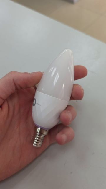 умная лампочка E17