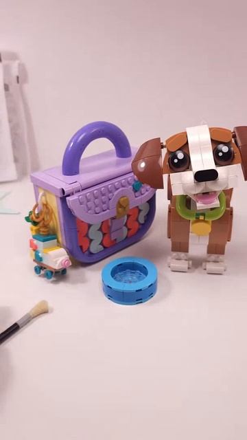LEGO Creator Сумка для хранения с модным дизайном (31391) против Весёлого щенка (31382)