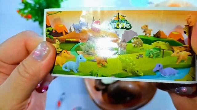 ASMR UNPACKING Kinder Surprise Eggs ASMR New Hello Kitty LOL