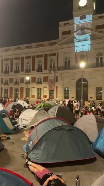 Жилищный кризис в Испании: протесты и палаточный лагерь в Мадриде из-за цен на аренду
