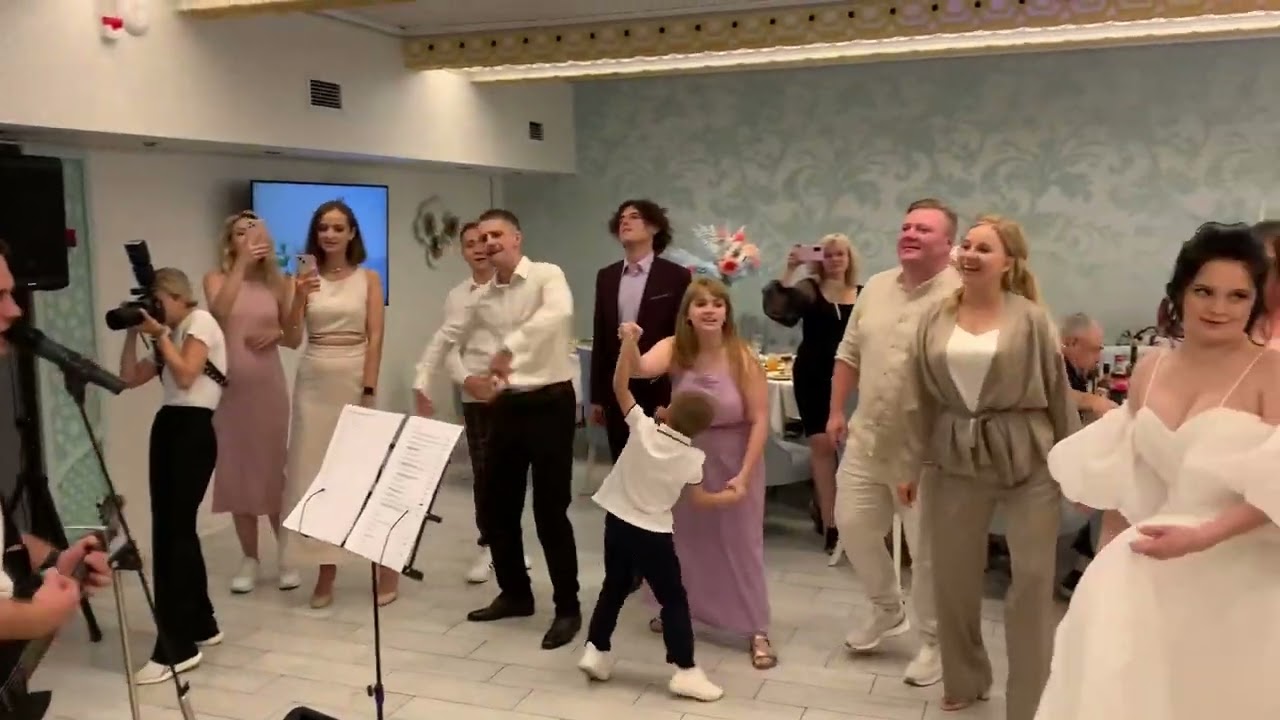 Sde-видео на свадьбе от ведущей