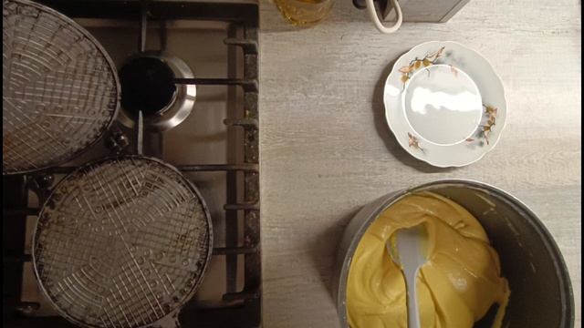 Вафельные трубочки со сгущенкой вареной