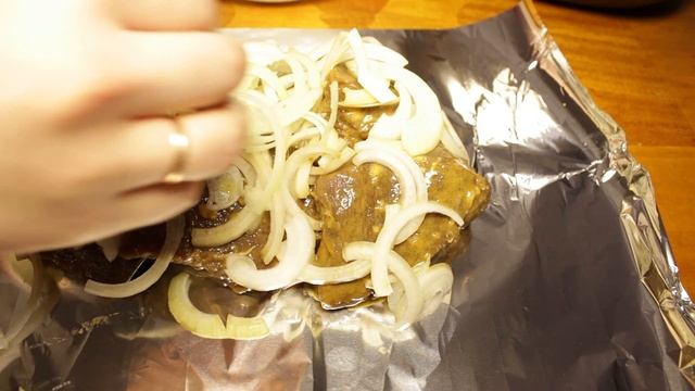 Запеченная говядина в мультиварке по простому рецепту