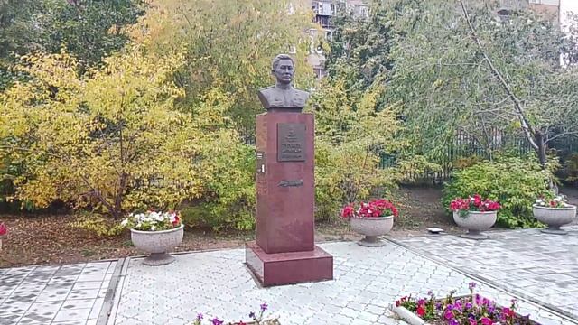 Жамбыл Ешеевич Тулаев Герой Советского Союза. (20.09.2026).