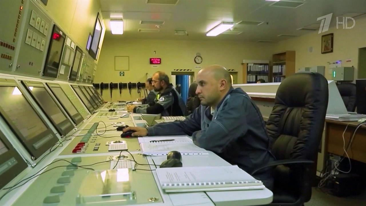 Владимир Путин поздравил с Днем атомщика работников и ветеранов отрасли.