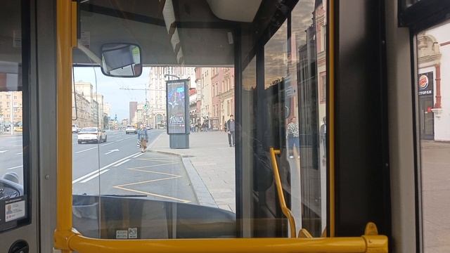 поездка с видом из кабины троллейбуса т по маршруту от ольховой улицы до красносельского проезда маз