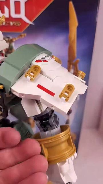 LEGO NINJAGO Legacy Титанический мех Lloyd 15-летие (71860) [1293 детали]