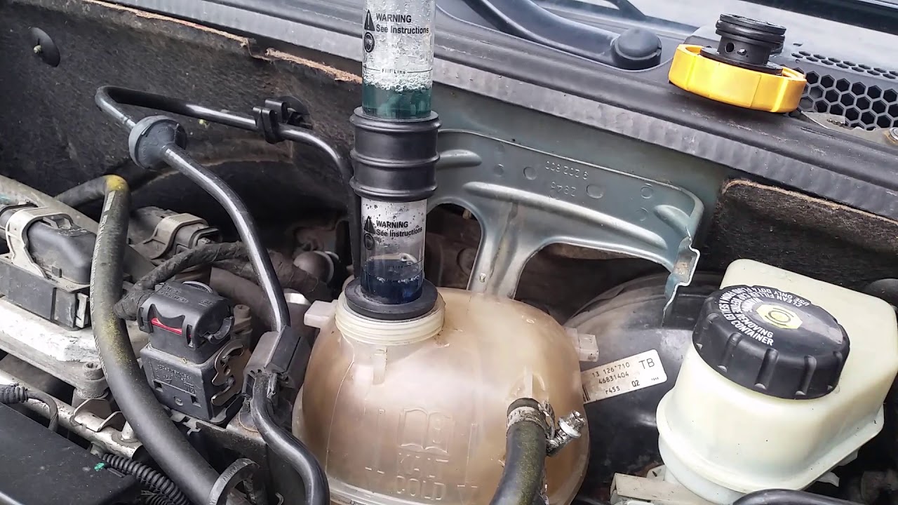 Тест системы охлаждения . Отработанные газы в системе. Combustion Leak Test