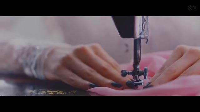 Red Velvet 레드벨벳 'Psycho' MV