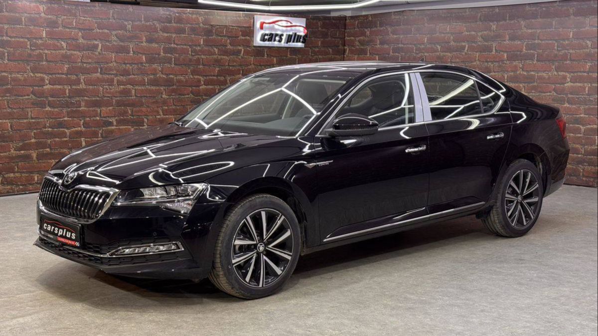 🚘Skoda Superb