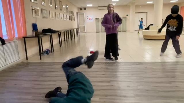 Танцевальный Джем / тренируемся с хорошим настроением