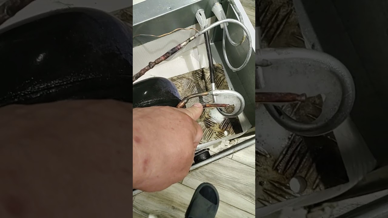 холодильник Indesit R 600, утекан фреона