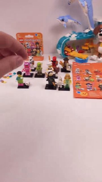 LEGO Creator Сумка для хранения с модным принтом (31391) против Цветочной картины (31390)