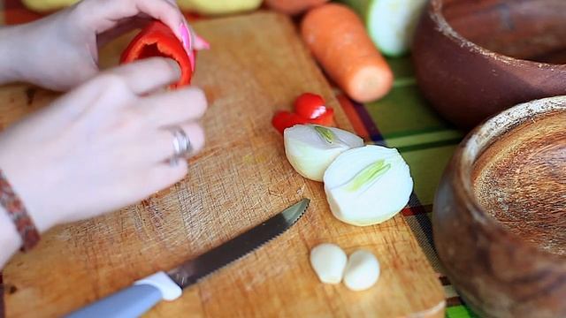Веганское овощное рагу с киноа