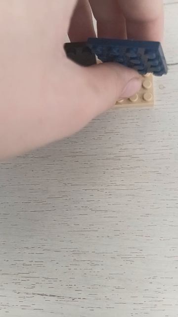 это я Булатей и я делаю стенку