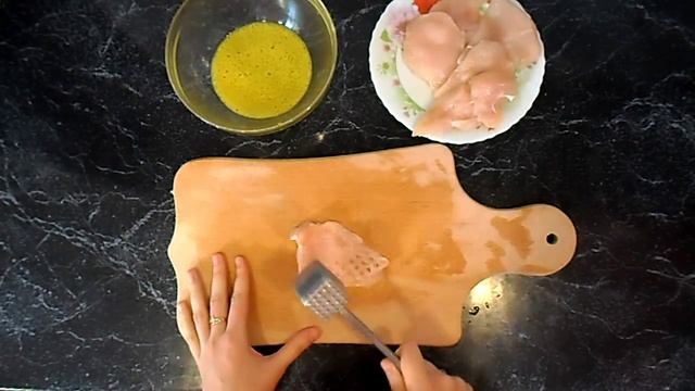 Сочные и вкусные отбивные из куриного филе