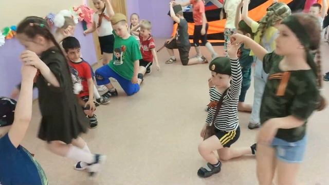 Вальс Победы 5 группа МАДОУ детский сад №20 г. Хабаровск