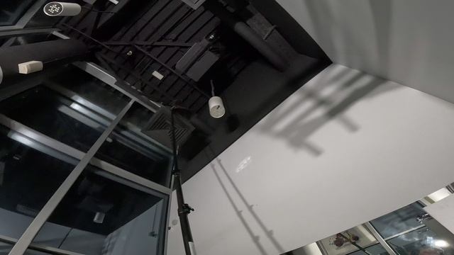 Высотное обеспыливание потолков