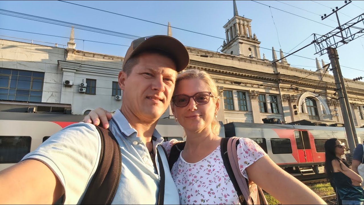 Своя прелесть путешествия на поезде. Короткое видео про это.