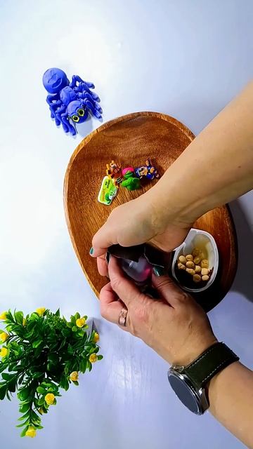 ASMR UNPACKING Kinder Surprise Eggs ASMR New LOL #asmr #unboxing #unpacking #odlysatisfying