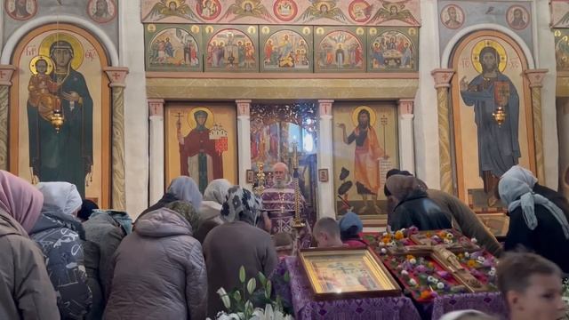 Праздник Крестовоздвижения в Соборе Иоанна Предтечи
