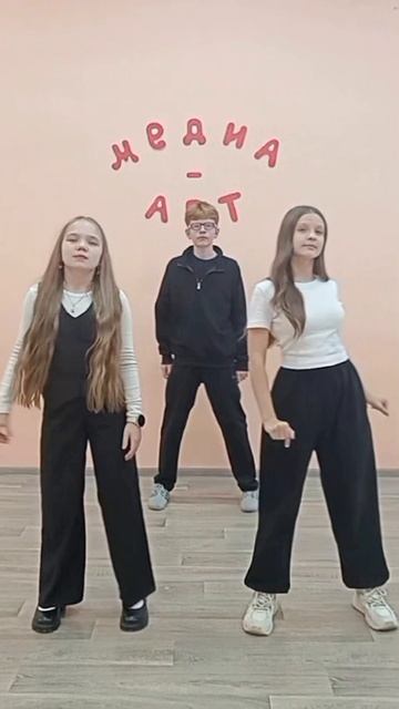 Выпускники школы Соломона Пляра 😎
