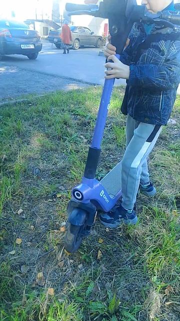 Тутор как котатся бесплатно на электросамокате 🛴