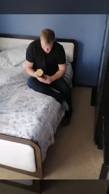А у мальчика День Рождения