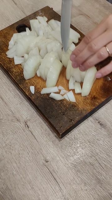 Нежнейшее мясо: пальчики оближешь.