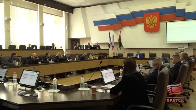 Депутат Владимир Шадрин приступил к работе в Думе Братска