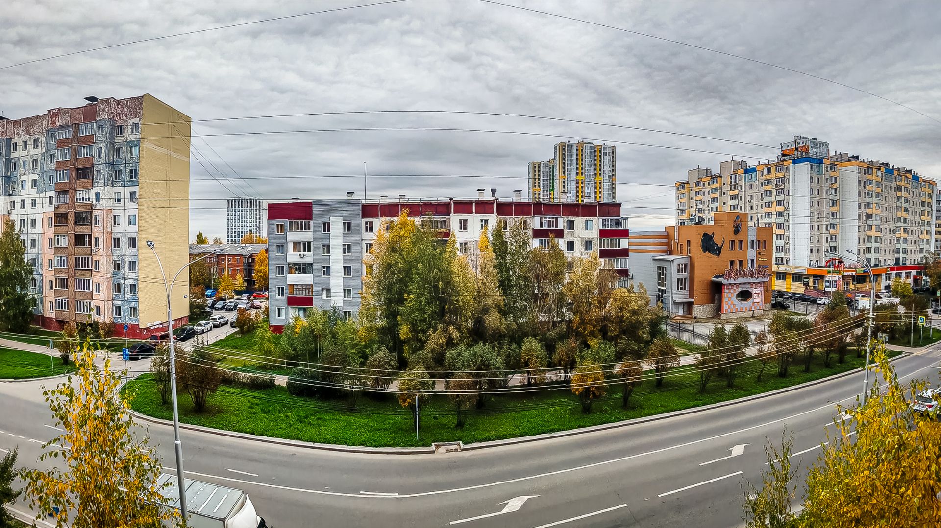 13909989 Югорская 32