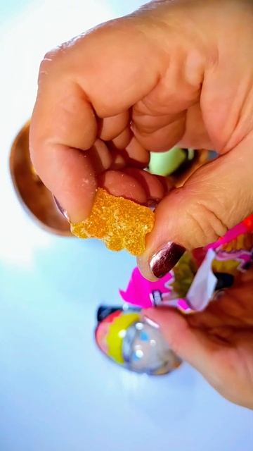 ASMR UNBOXING Kinder Surprise Giant Naruto Egg #asmr #unboxing #unpacking #odlysatisfying