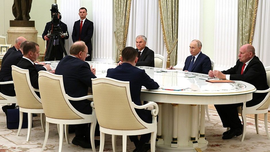 Встреча с руководством политических партий