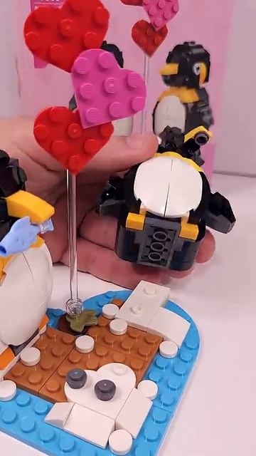 LEGO Пингвины в любви (40886). Обзор