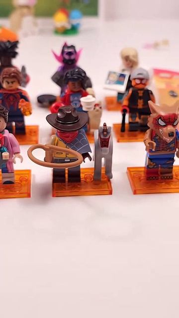 11/12 Prowler из LEGO Spider-Man: Across The Spider-Verse (71050)