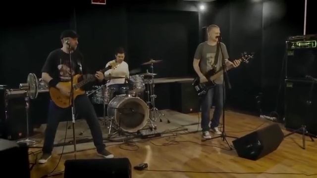 Music  News&support - Смерть сказала жизнь я тебя люблю. (480p)