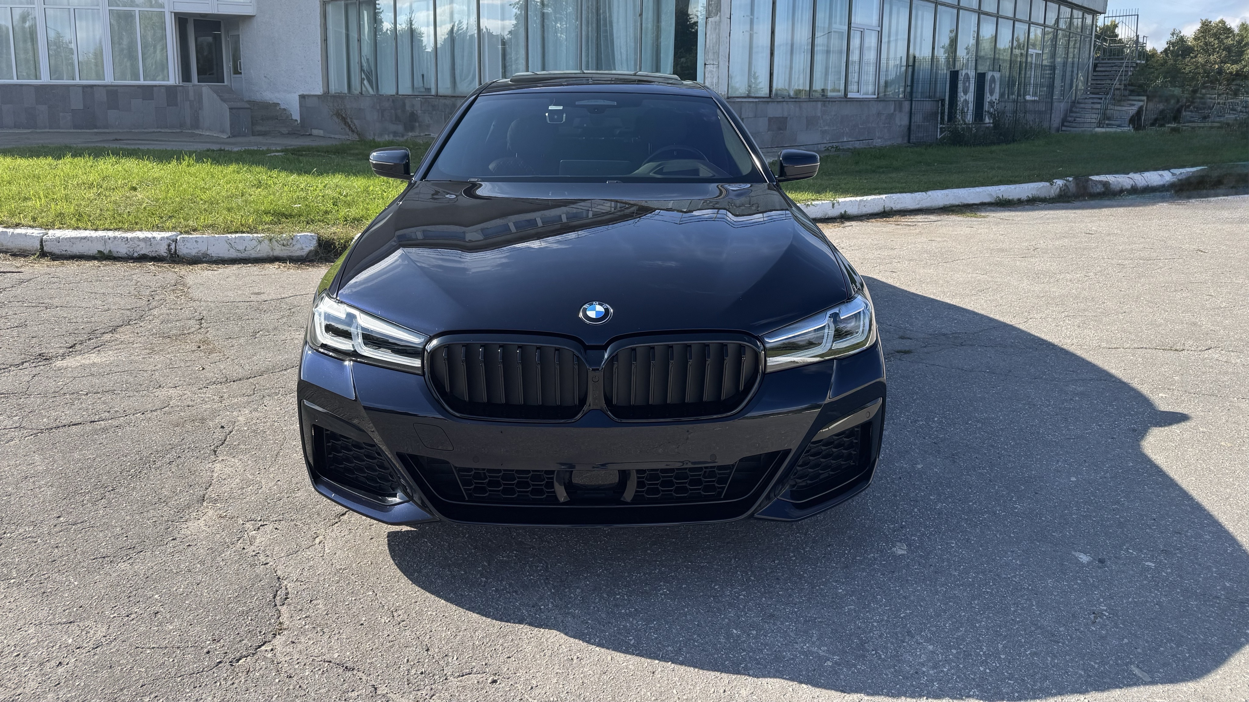 BMW 5 серии обзор БМВ
