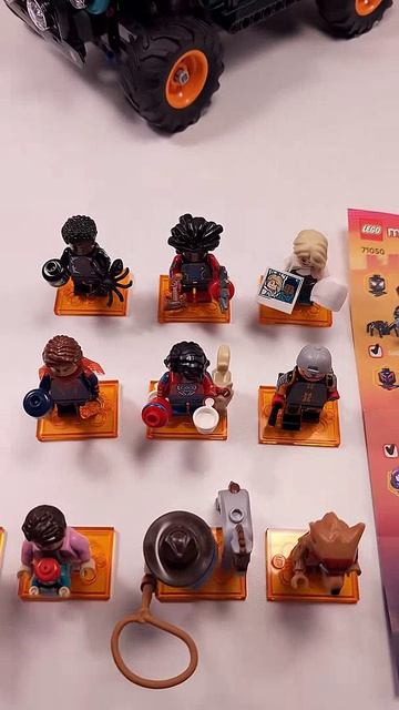 10/12 Spider-Man India из LEGO Spider-Man: Across The Spider-Verse (71050)