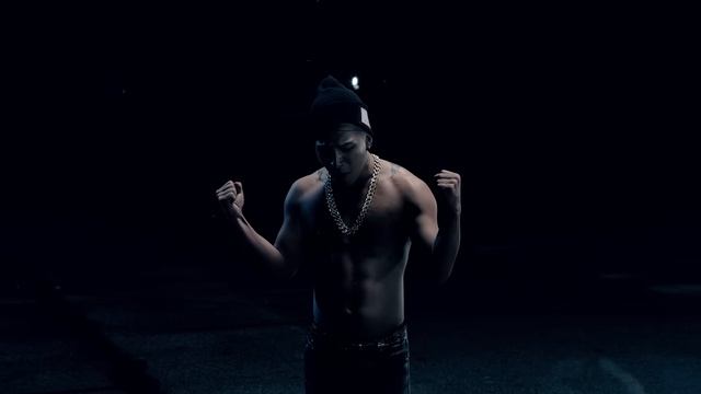 TAEYANG - 눈,코,입 (EYES, NOSE, LIPS) M/V