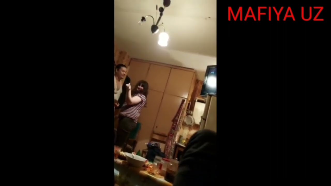 УЗБЕК ЙИГИТИ РУС КИЗ БИЛАН МАЙШАТ КИЛАЯПТИ.
