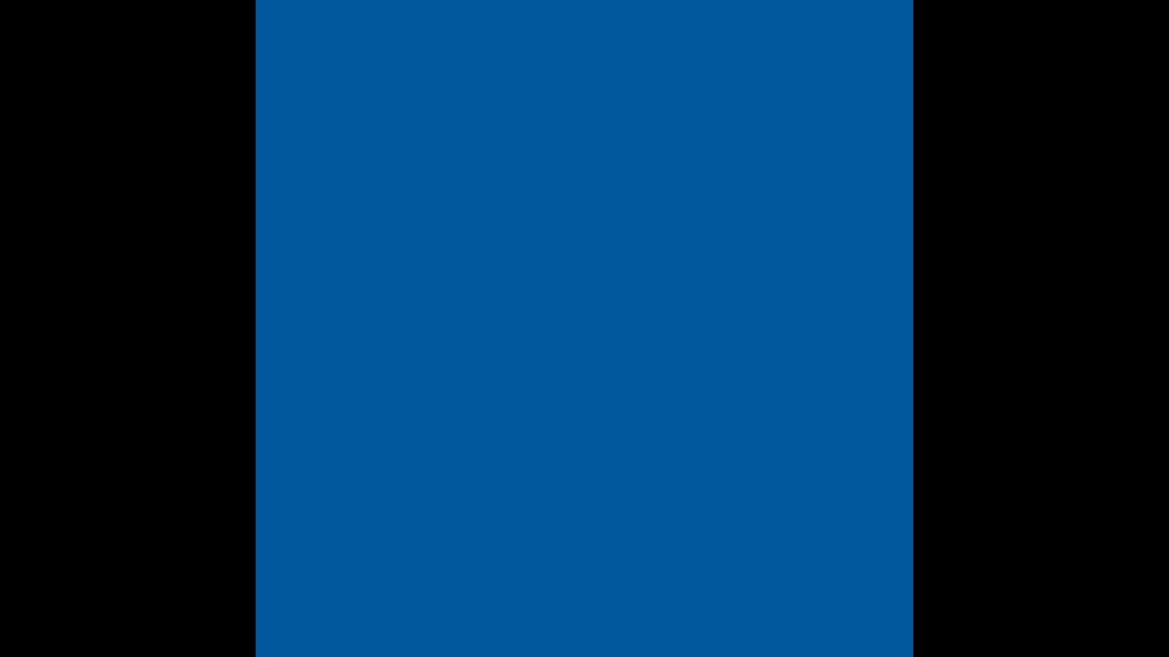 шлёпа смотрит на мемы про шлёпу