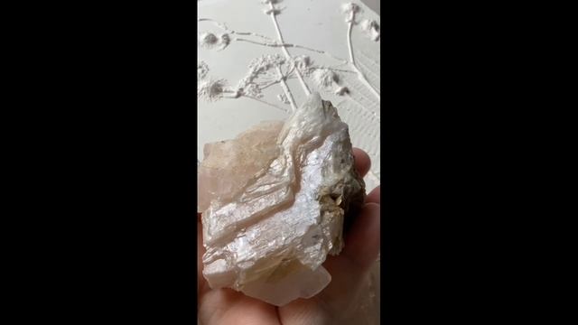 Розовый кальцит Дальнегорск