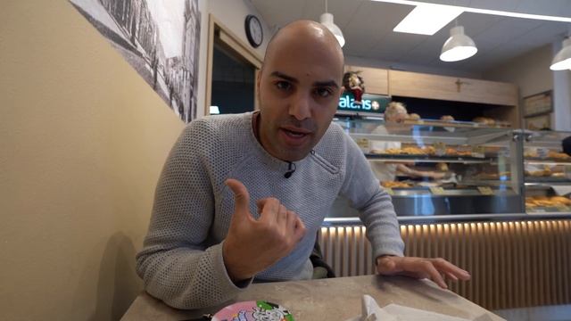 SERBIA MEAT PARADISE! Serbian Street Food In Niš, Serbia - BEST Roštilj + BUREK + Pljeskavica