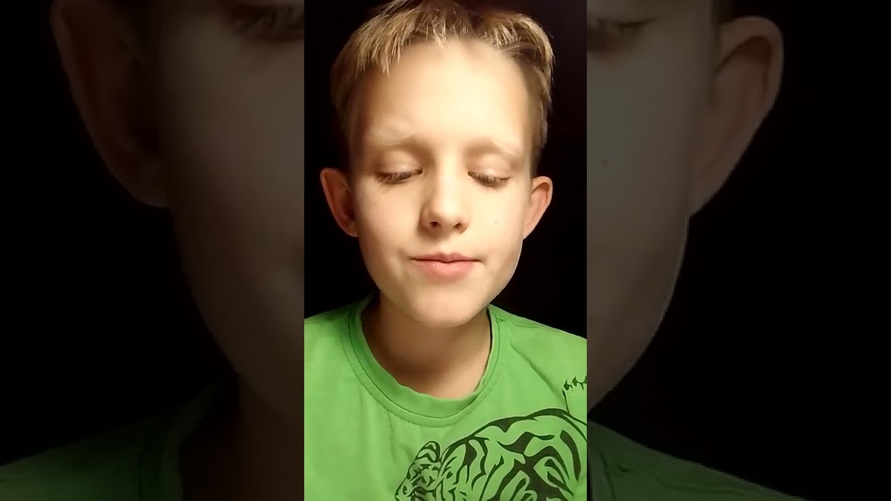 Делаю уроки(снял по приколу)