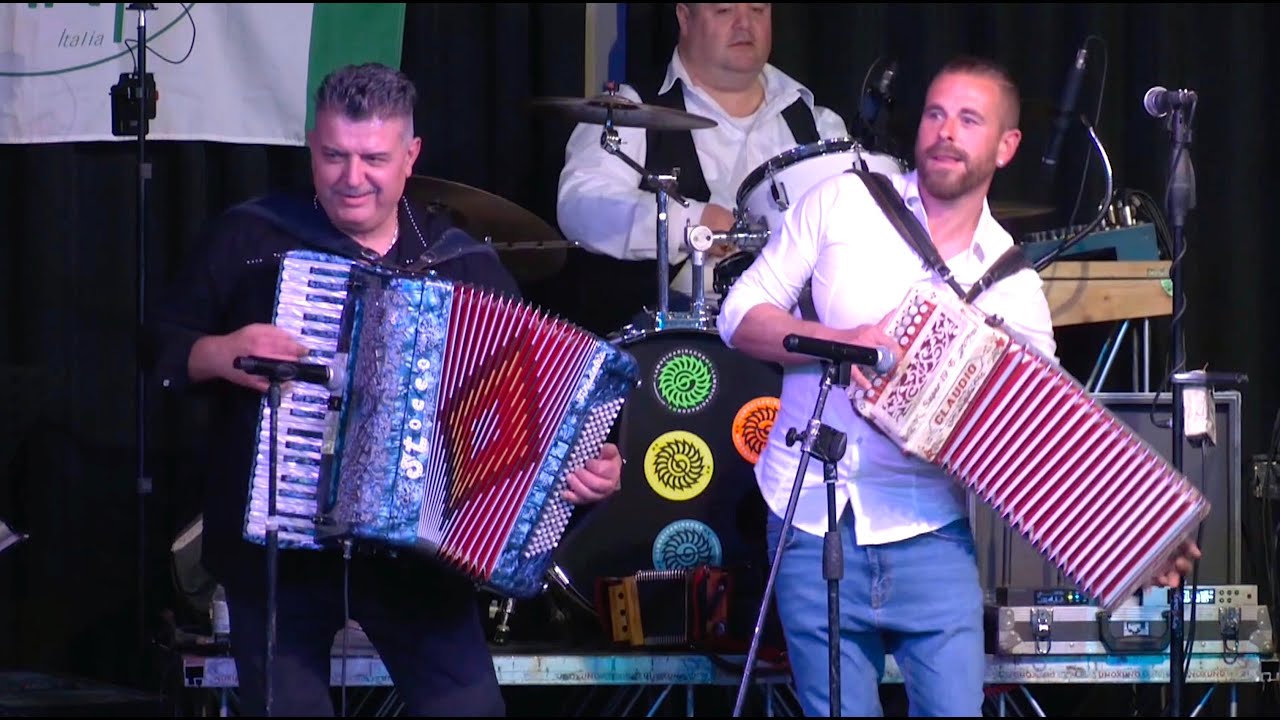 FISARMONICA  OMAGGIO A CLAUDIO DI MUZIO CAMPIONE DEL MONDO DI ORGANETTO Musicainballo