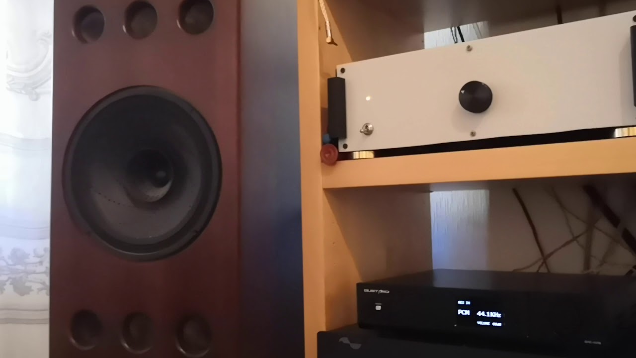 Muse Model 192 DAC Vs Gustard DAC-X26 -male Vocal- Test #015