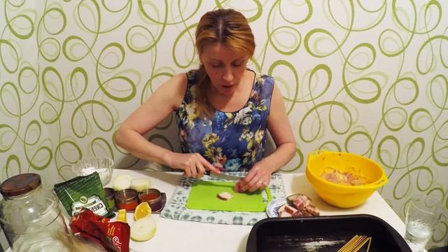 Куриный шашлык в духовке, простой рецепт на ужин и обед